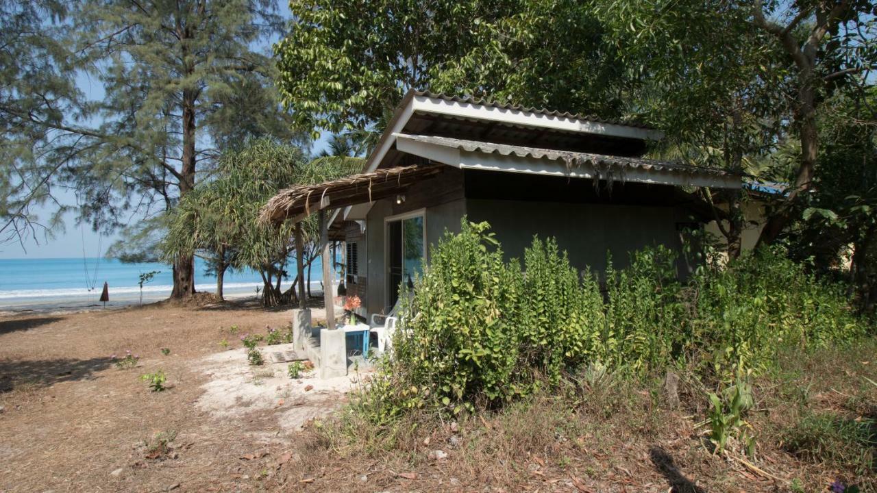 Phayam Friends Hotel Đảo Ko Phayam Ngoại thất bức ảnh